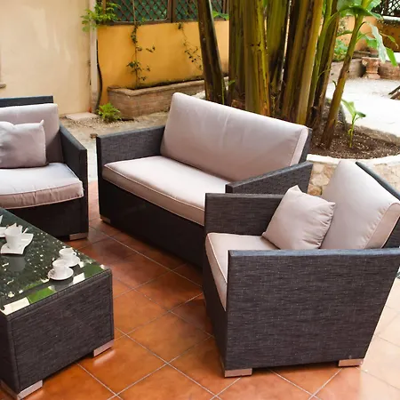 Almes בית הארחה רומא